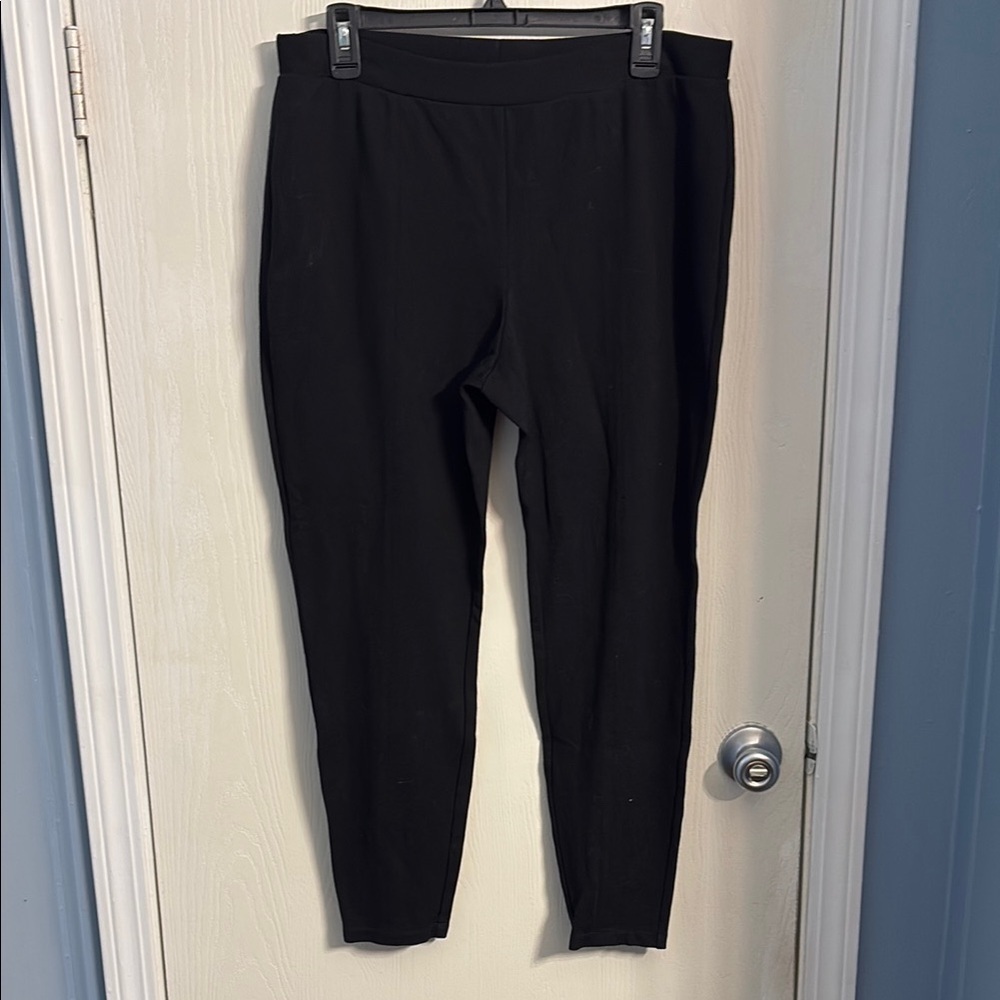 Chico's Elegant Black Cropped Pants